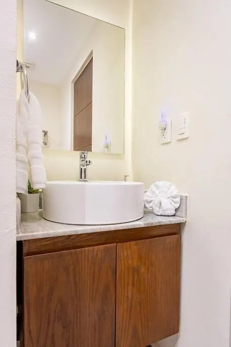 5Mins To Beach+Pool+Kingbed+Freedisneyplus Playa del Carmen 0*,